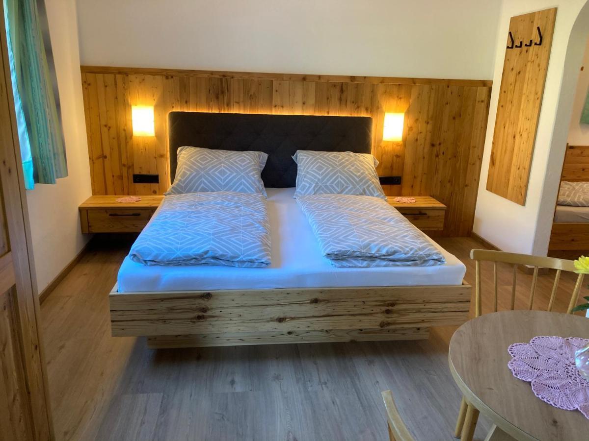 Ferienwohnung Kroell Zell am Ziller Luaran gambar
