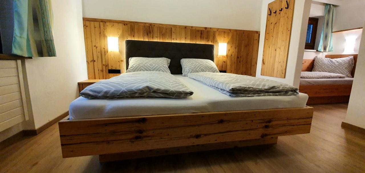 Ferienwohnung Kroell Zell am Ziller Luaran gambar