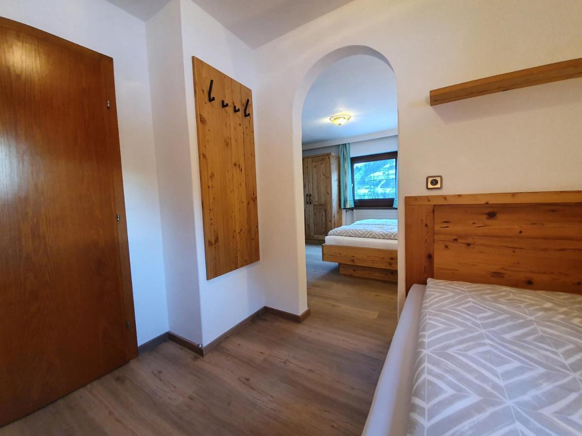 Ferienwohnung Kroell Zell am Ziller Luaran gambar