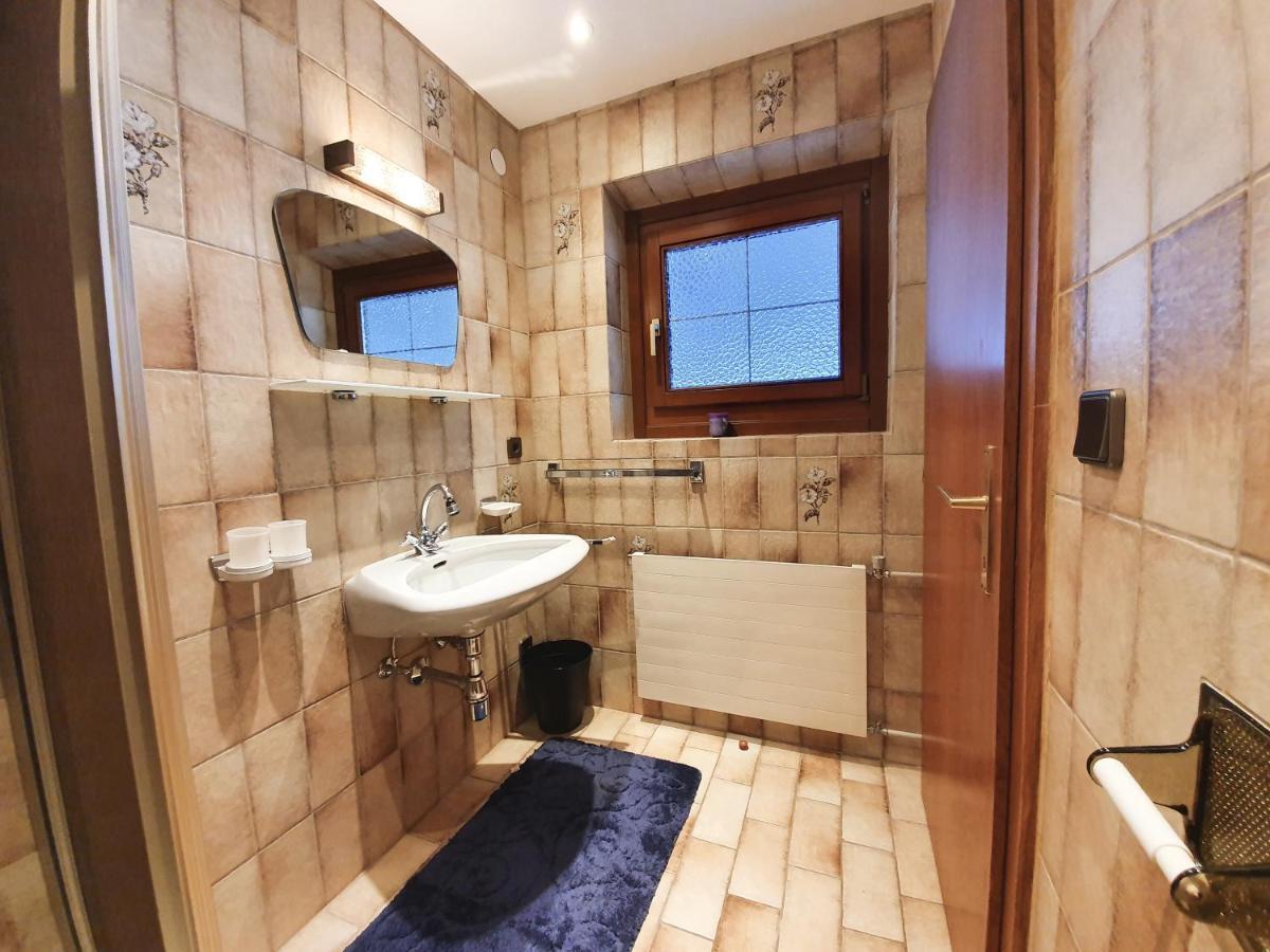 Ferienwohnung Kroell Zell am Ziller Luaran gambar