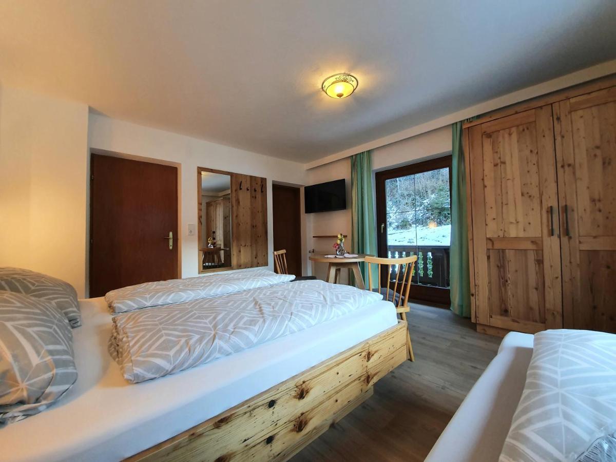 Ferienwohnung Kroell Zell am Ziller Luaran gambar