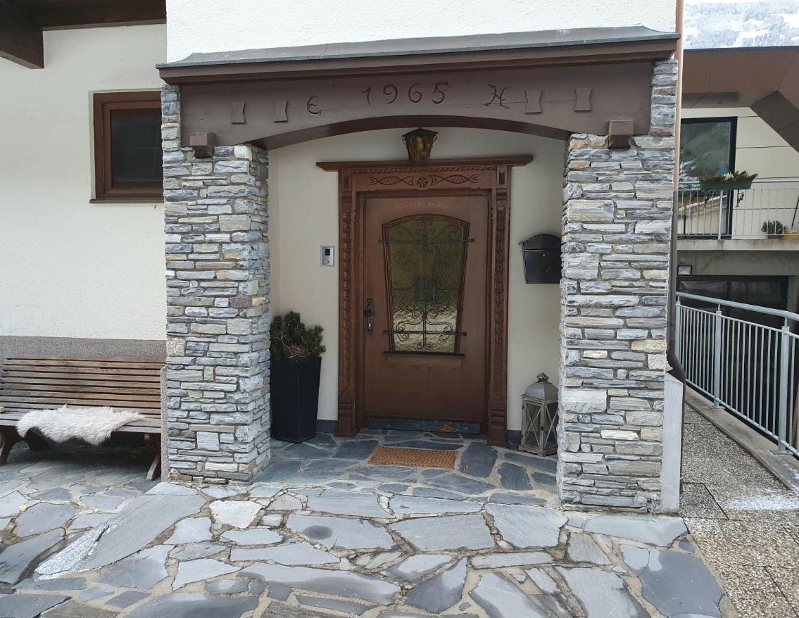 Ferienwohnung Kroell Zell am Ziller Luaran gambar